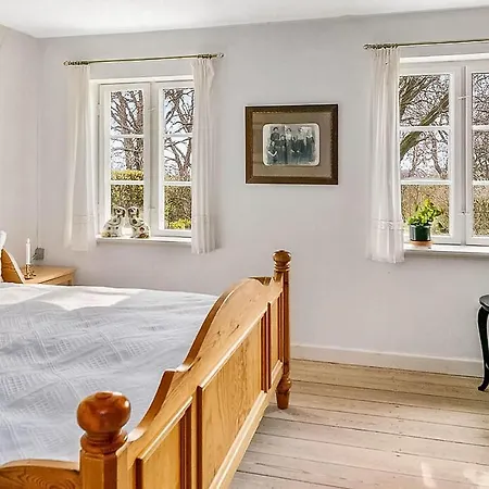 Nice In W/ Wifi And 6 Bedrooms * Bogø By